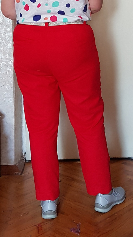 Кумачевые брюки из льна от SiyukhovaAminet