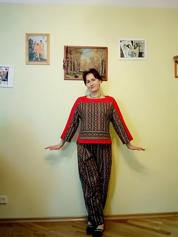 Два костюмчика для дома: пуловер и брюки от Олеся Филиппова
