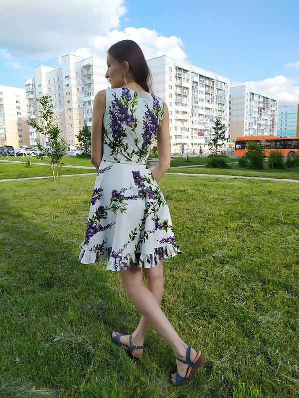 Платье с цветами от TUshka154M