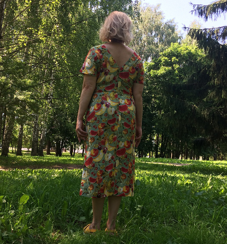 Платье с V-вырезом на спине от Елена Дирлам