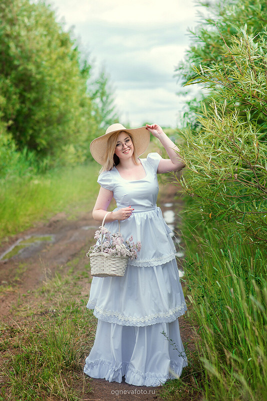 Платье со ступенчатой юбкой от Ксения Огнева