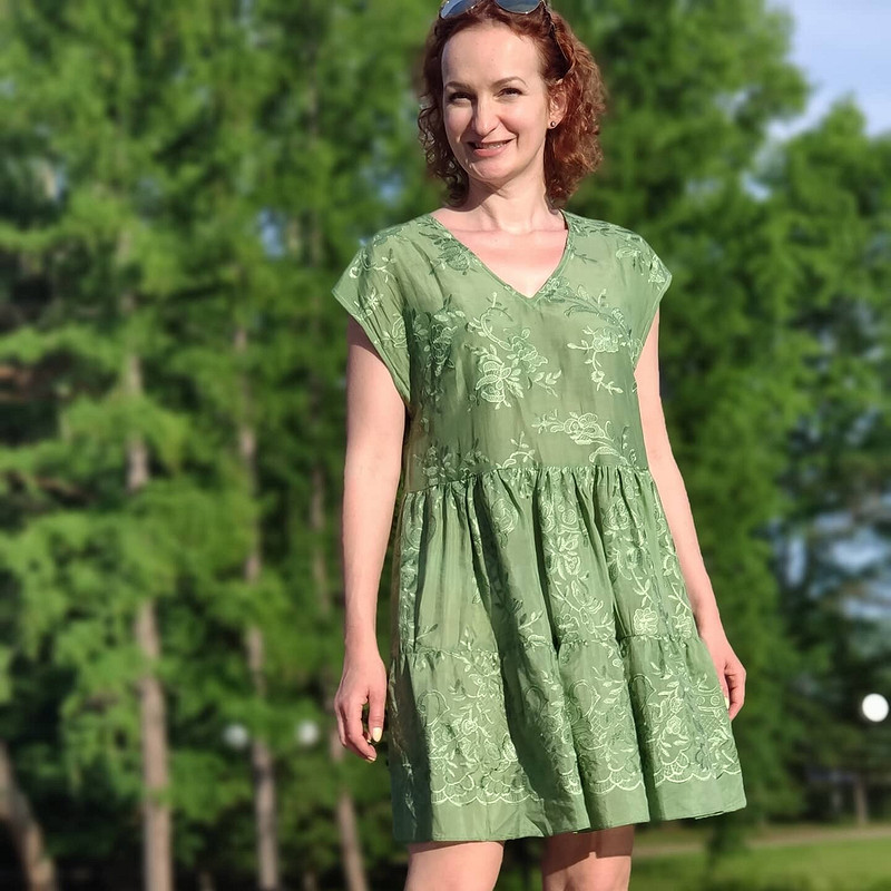 Платье из зелёного шитья от Йожка