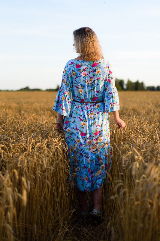 Летнее платье из цветочного штапеля от Светлана Рассмехина