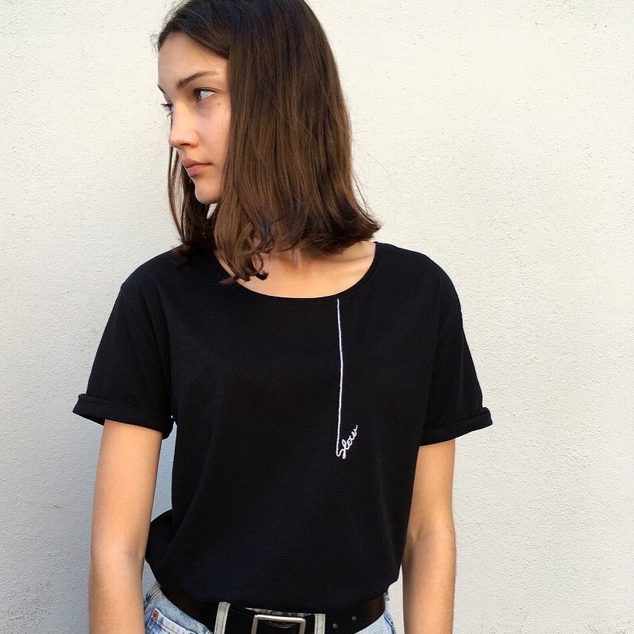 Простая вышивка, преображающая одежду: рукодельный instagram недели