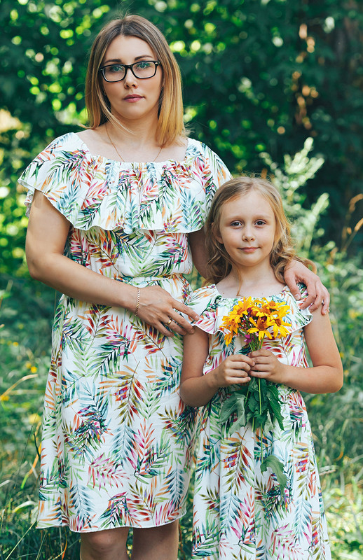 Летний family look: платья для мамы и дочки от AnnaI