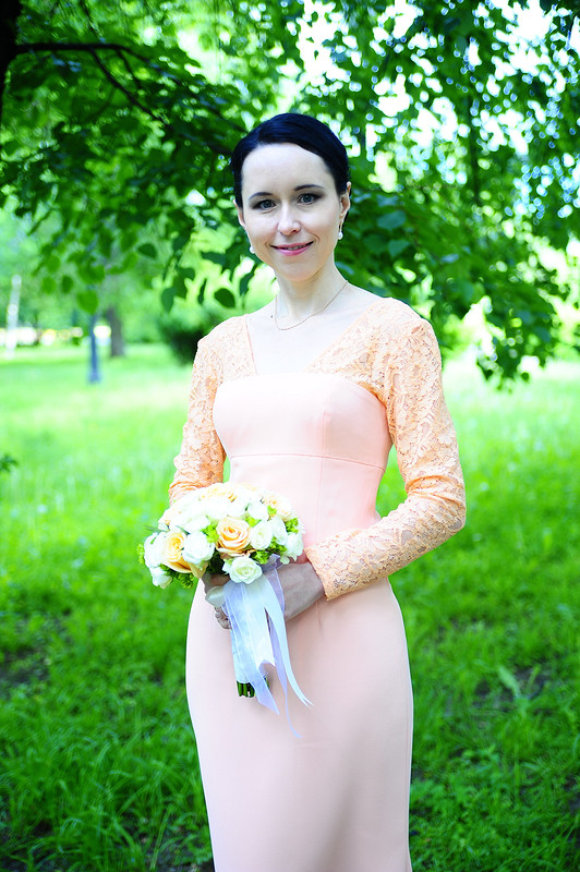 Свадебное платье персикового цвета от Елена