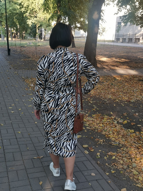 Платье-рубашка с цельнокроенными завязками от Olga553