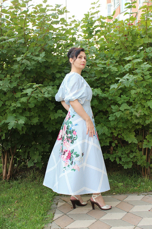Платье с объёмными рукавами по мотивам Aybi от Inessa Moon