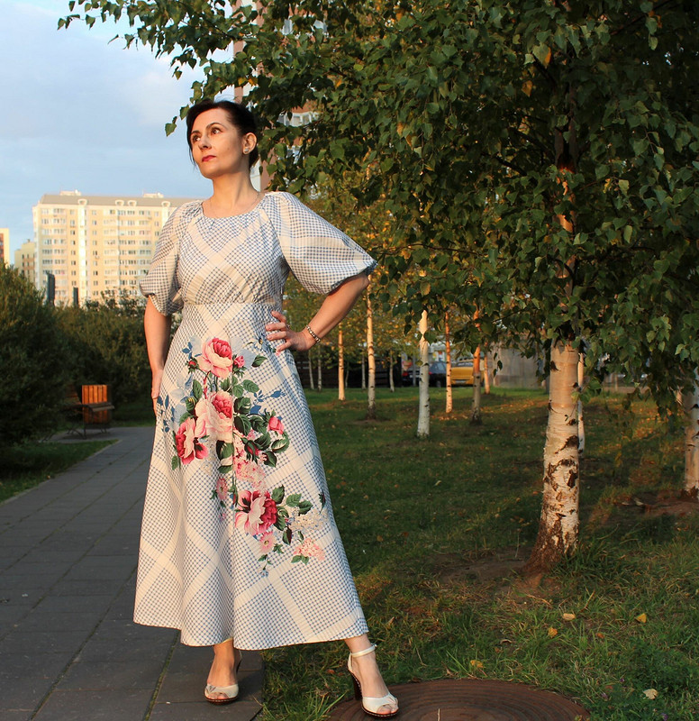 Платье с объёмными рукавами по мотивам Aybi от Inessa Moon