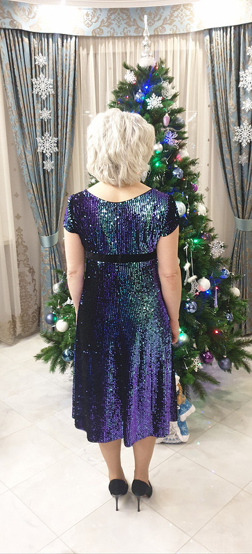 Новогоднее платье с пайетками от Larisa-Sl