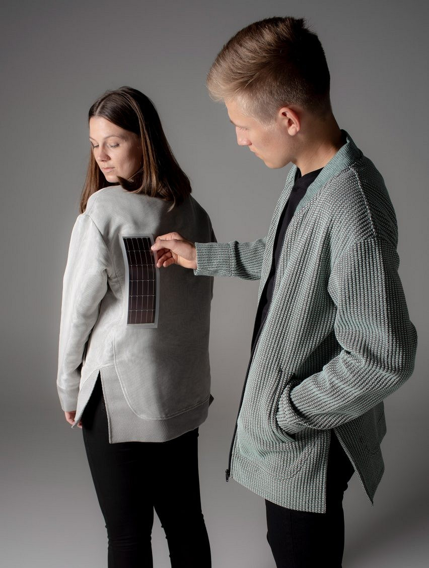 Студенты финского университета придумали куртки, от которых можно заряжать гаджеты