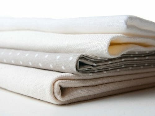 Какие ткани для шитья выбрать новичку: советы начинающим