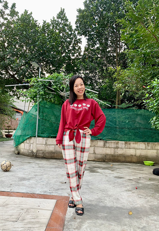 Пуловер и брюки «Cutie homewear set» от Binh Ngo