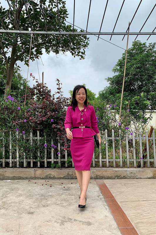 Жакет и юбка «Fuchsia suit» от Binh Ngo