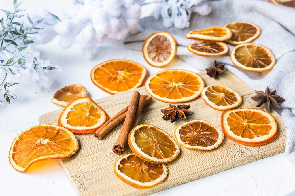 Как засушить апельсины для декора: 8 простых способов