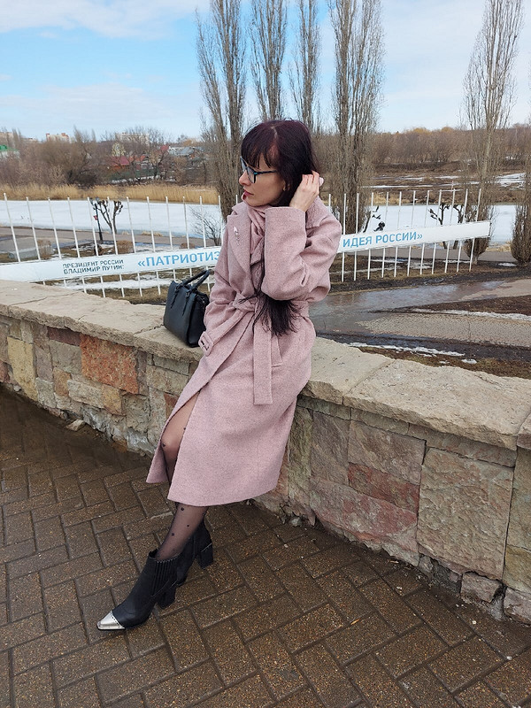 Хорошо быть девушкой в розовом пальто)) от vol4ica