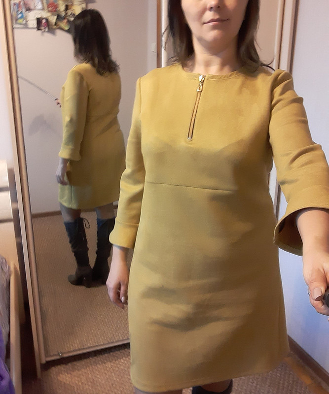 Платье горчичного цвета от Евгения