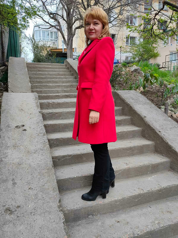 Красное пальто от Татьяна Славинская
