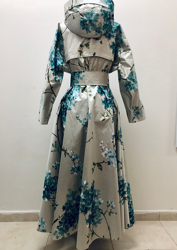 Платье-плащ Цветущая сакура от Myla 