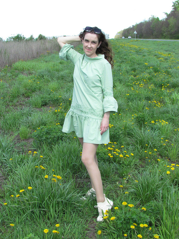 Платье цвета яблоко с вышивкой от Sunflower-83