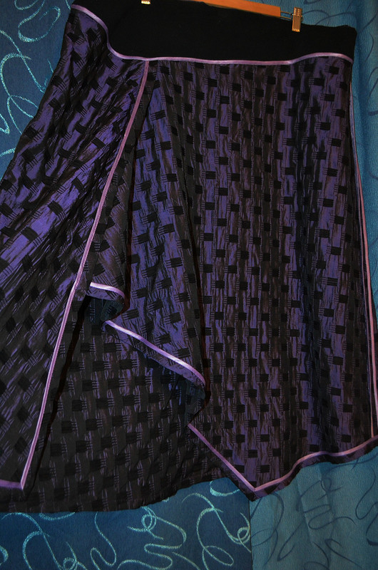 Замудрячистый комплект - юбка и топ от Verevochca