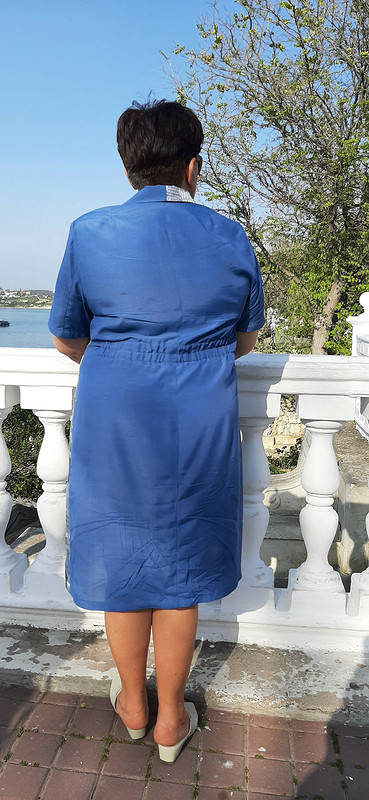 Платье-рубашка из вискозы от Kirolga