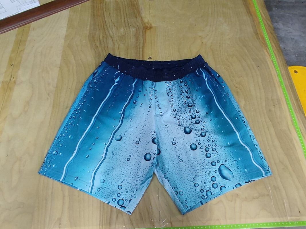 Пляжные шорты для мальчика №133