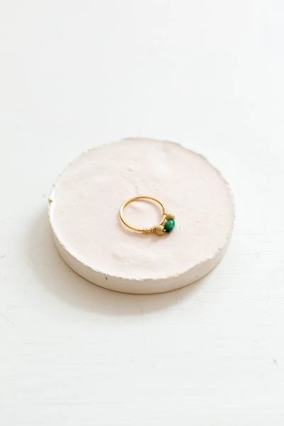 Как сделать кольцо из бисера: 5 мастер-классов разной сложности кольцо, из бисера, сделать, проденьте, чтобы, можно, на нить, кольца, бисерину, своими, детали, цвета, будет, стопорную, назад, затем, несколько, конец, и источник, бусину