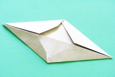 Как сделать кораблик из бумаги: пошаговая инструкция и оригами своими руками