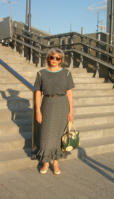 Комплект из тканей компаньонов: юбка и блузка от Марина Вл