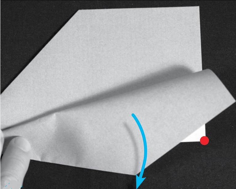 Как сделать самолётик из бумаги: 4 пошаговые инструкции