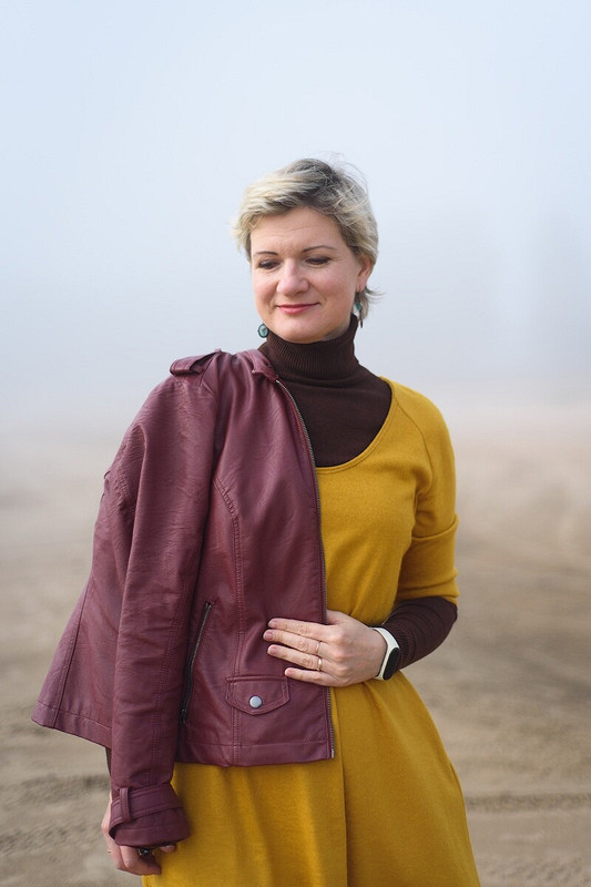 Желтое платье из шерстяного трикотажа от Светлана Рассмехина