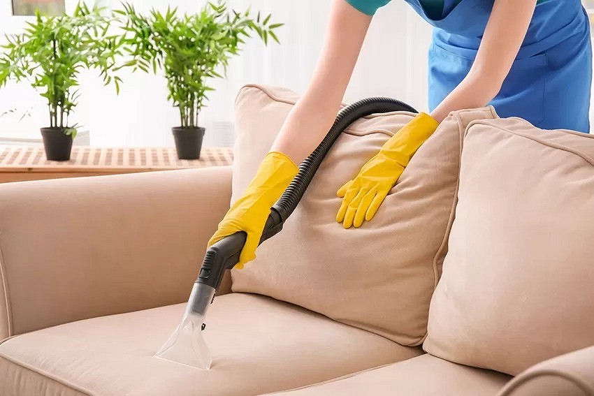 Как почистить диван: лучшие способы чистки + советы и лайфхаки —BurdaStyle.ru
