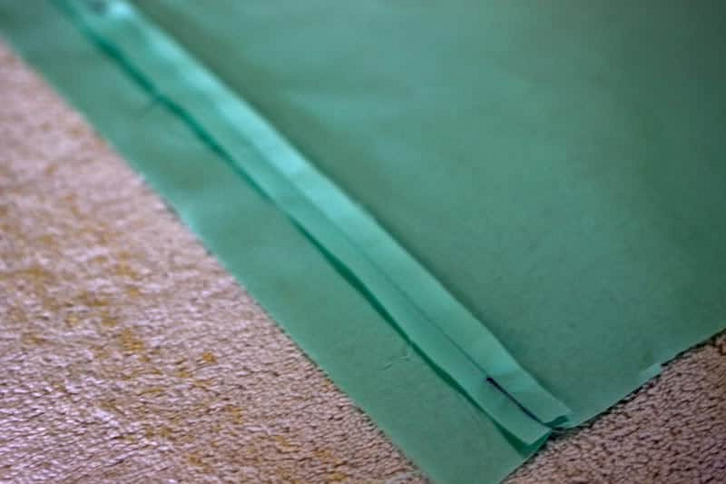 Как сшить декоративную подушку с руликом на молнии: мастер-класс