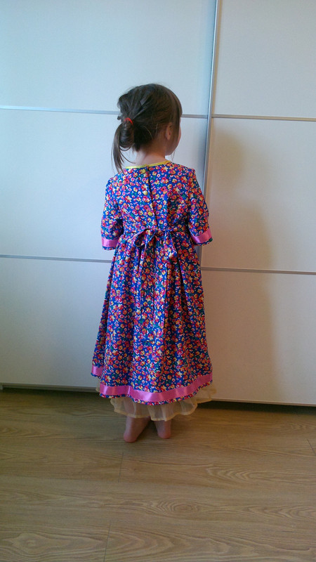 Цветочное платье на девочку от Elzbet