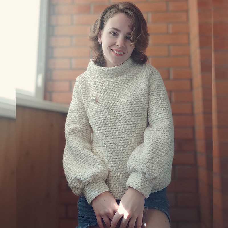 Шерстяной пуловер от Марина Строганова