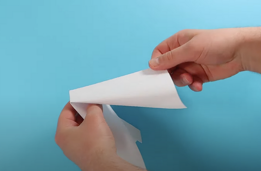 Как сделать хлопушку из бумаги: пошаговое описание создания бумажных поделок