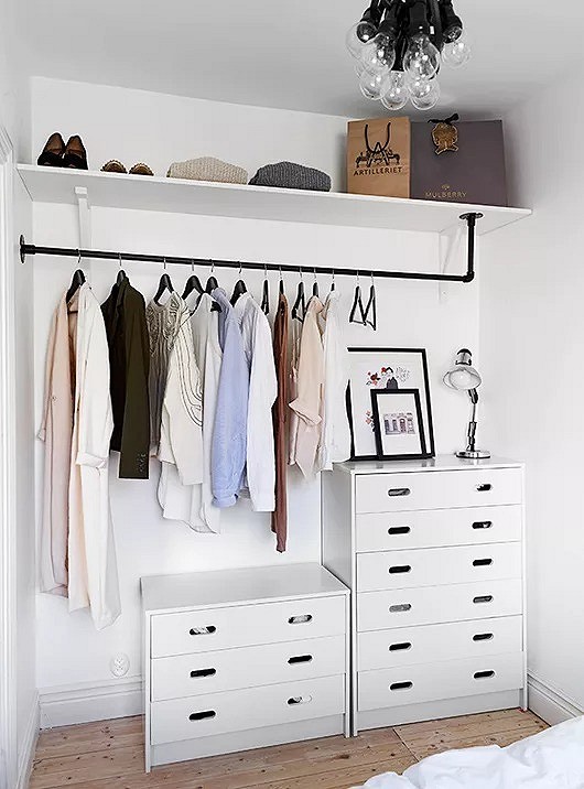 Хранение вещей в гардеробных и отдельных шкафах