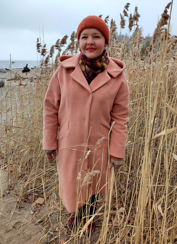 Пальто цвета фламинго от Любаева Светлана