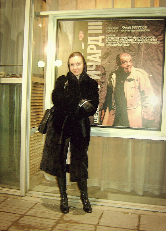 Пальто со скругленной кокеткой от SvetlanaART
