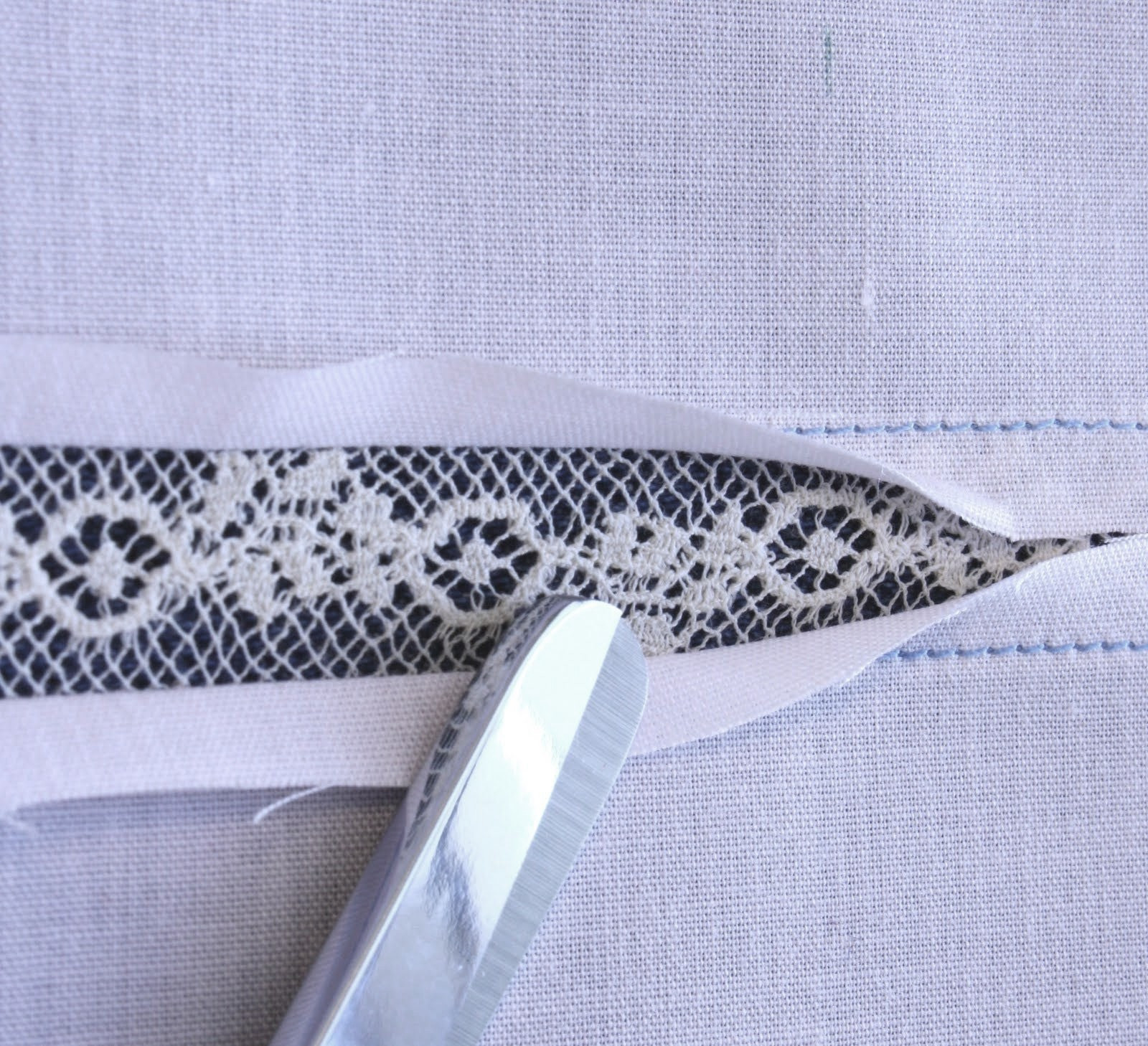 Как шить кружевные ткани — полезные советы