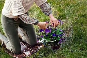 Как сшить садовый коврик-подложку из водоотталкивающей ткани