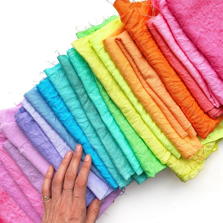 Как покрасить ткань в домашних условиях: пошаговое руководство —BurdaStyle.ru
