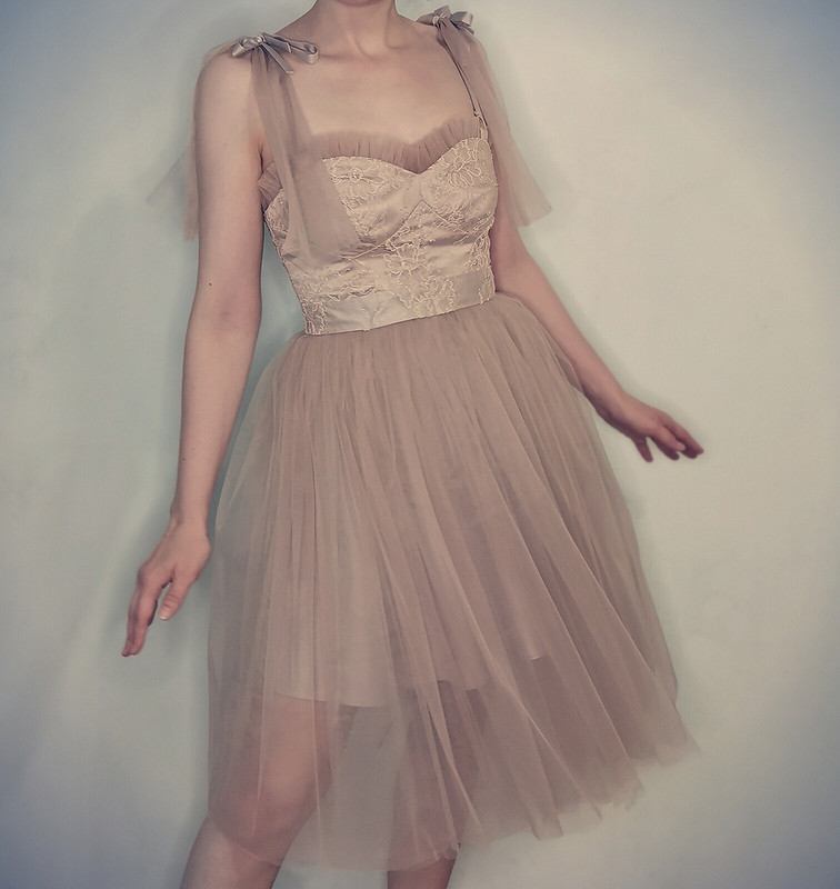 Платье на корсаже от Vasilisa_Knaub