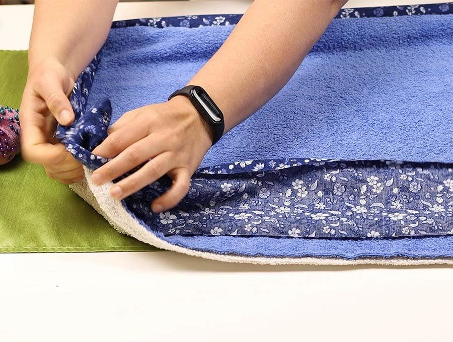 Как сшить коврик для ванной из полотенец за 30 минут: мастер-класс