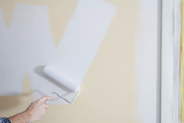 Как покрасить стены как профи: последовательность работ + хитрости и советы