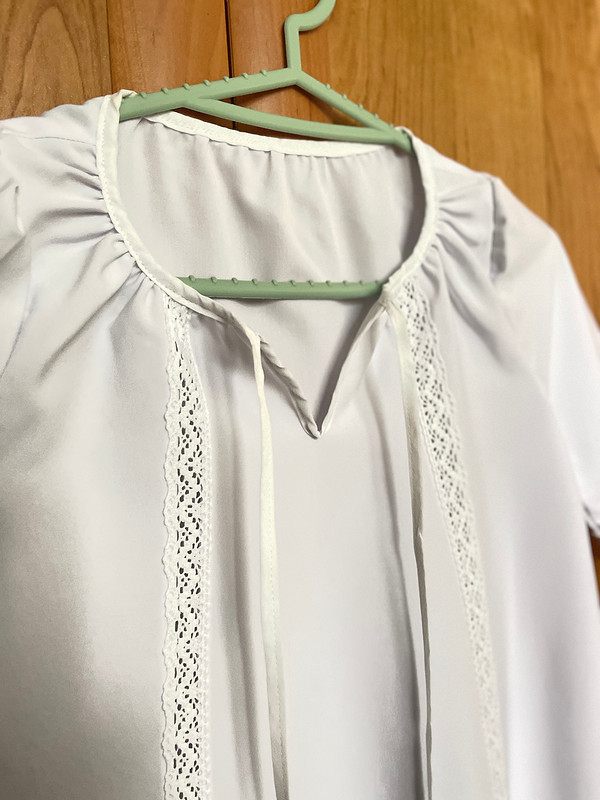 Вешалка для крестильной рубашки