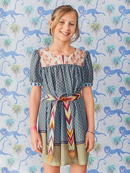 Платье расклешенного силуэта №628 — выкройка из Burda. Детская мода 1/2017