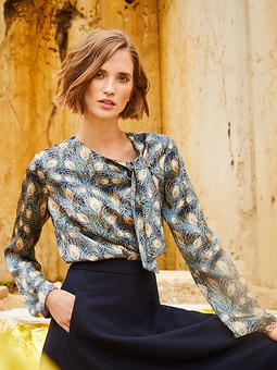 Джемпер женский блузка с коротким рукавом