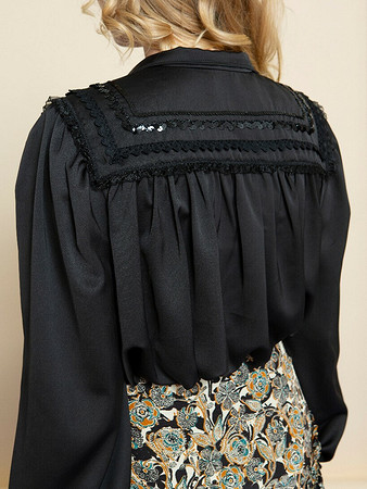 Блузка в викторианском стиле вид сзади